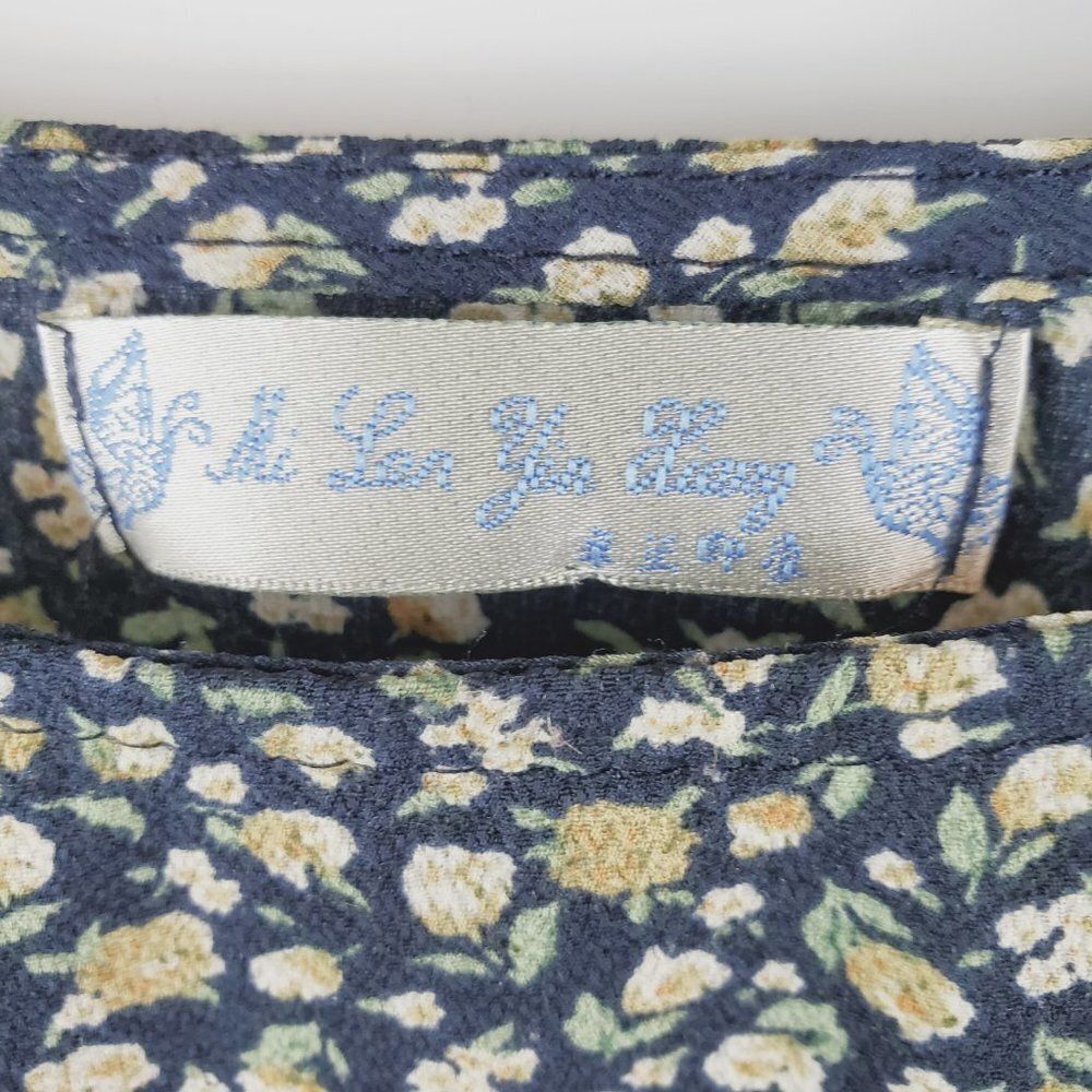Asymmetrical Navy Floral Cold Shoulder Top + Short Billowy Ruffled Sleeves Sz S - Picture 12 of 12